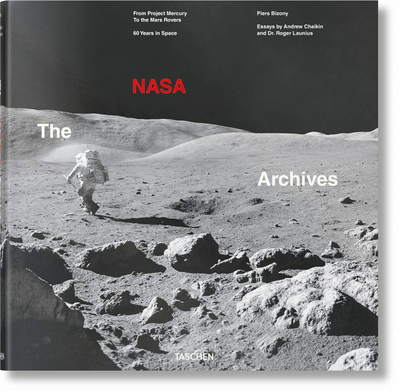 The NASA Archives. 60 Years in Space，美国国家航空航天局档案:在太空60年